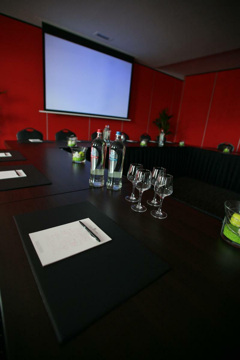 Hotel Verviers Van Der Valk Exterior photo